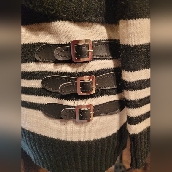 Majora cowl neck sweater sz m - Picture 3 of 5